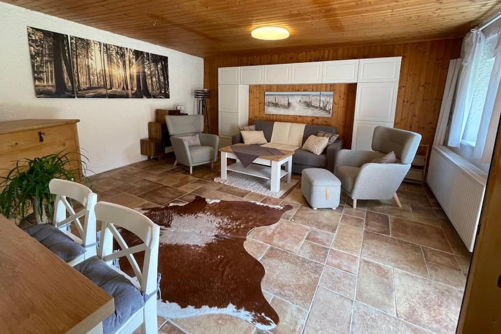 Charmantes Cottage Appartement Pottelsdorf ภายนอก รูปภาพ